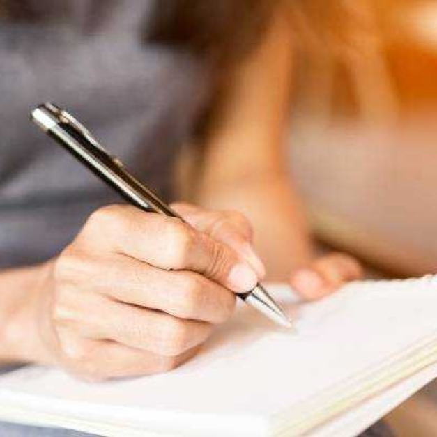 How to Brainstorm for Essays with 100+ Ideas